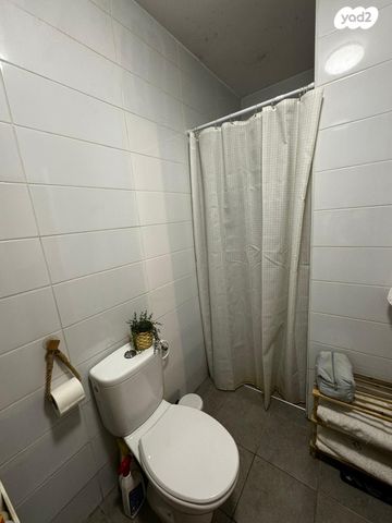 מרתף/ פרטר, עיר שמש 15, גני צהלה, רמות צהלה, תל אביב יפו