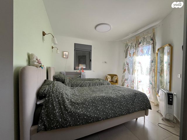 סאבלט, שדרות בן צבי 29, רחביה, ירושלים