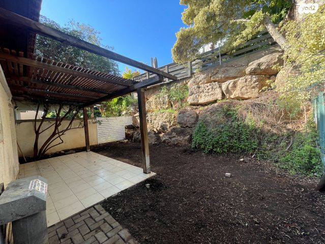 בית פרטי/ קוטג', נוף הרים 14, צור יגאל, כוכב יאיר / צור יגאל