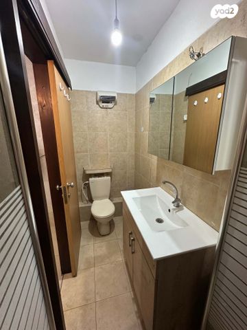 יחידת דיור, שדרות השושנים 1, בן גוריון, נצרת עילית / נוף הגליל