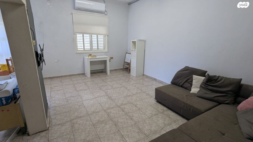 בית פרטי/ קוטג', ההגנה 4, צפון מזרח מרכז העיר, נתניה