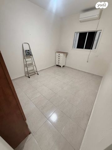 דירה, החשמונאים 30, לב העיר, בת ים