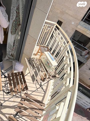 סאבלט, שדרות בן צבי 29, רחביה, ירושלים