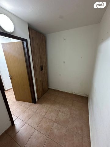 יחידת דיור, שדרות השושנים 1, בן גוריון, נצרת עילית / נוף הגליל