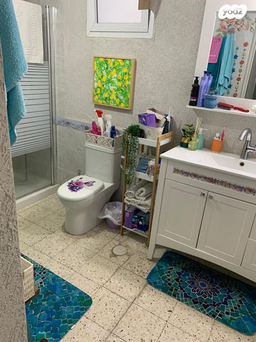 דירה, התאנה 122, שכונה ותיקה - מרכז העיר, מעלות תרשיחא