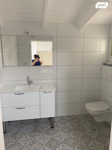 יחידת דיור, יוסף טרומפלדור 1, שיכון ב', קרית שמונה