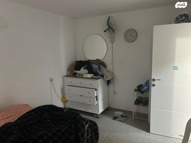 דירה, הגיבורים 528, ברית כהונה, נתיבות