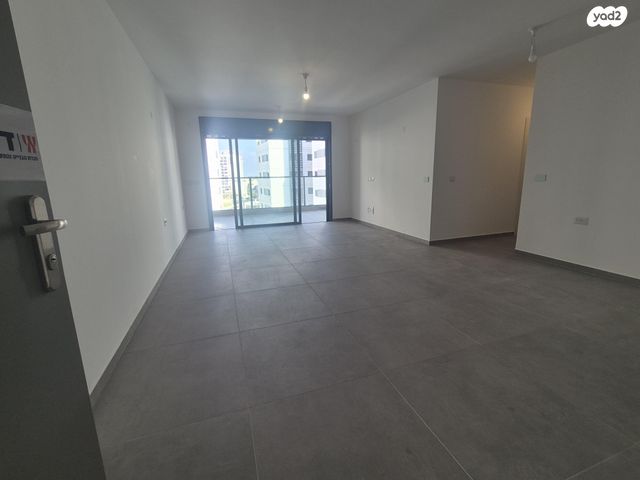 דירה, הגפן 2, כרמי הנדיב, אחוזת רוטנר, קרית מלאכי