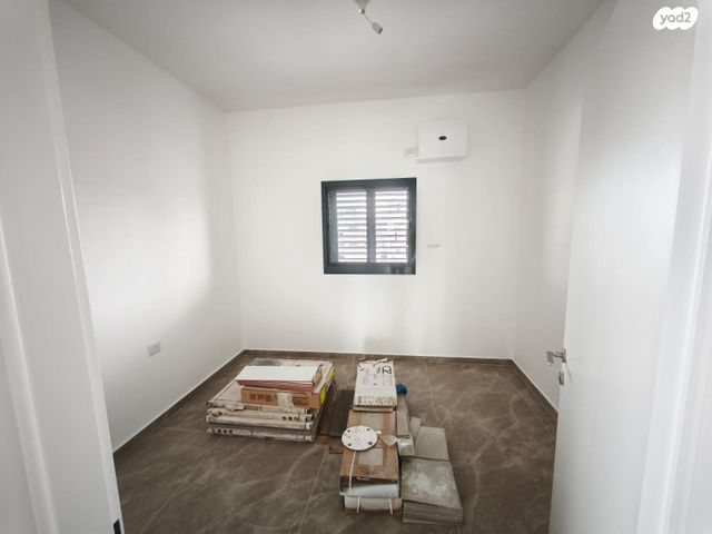 גג/ פנטהאוז, דניאל 3, ניצנה, בת ים