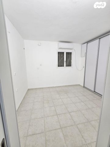 בית פרטי/ קוטג', האורנים 57, רכסים, רכסים