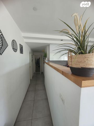 דירה, צבי הירשפלד 35, רמז, מערב ותיק, ראשון לציון