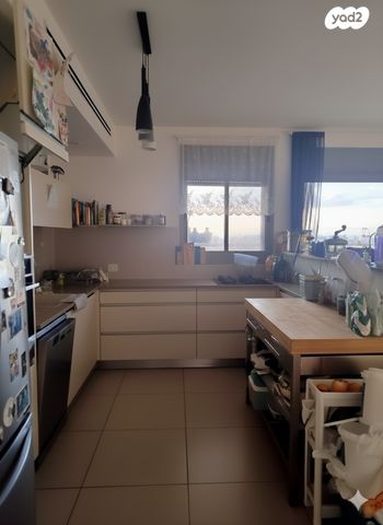 דירה, הר שלמה 2, היובל, אור עקיבא