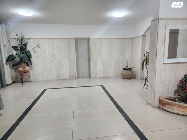 דירה, רבי יהודה הנשיא, הדר גנים, פתח תקווה