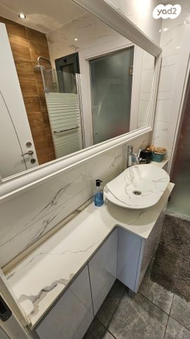 דירה, קרית השרון, נתניה