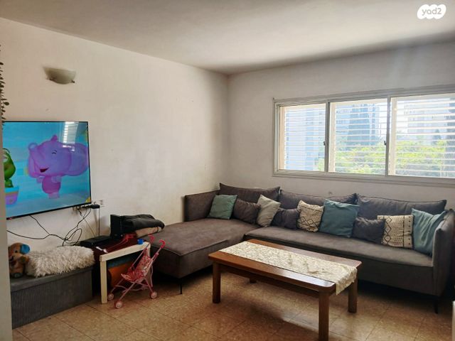 בית הערבה 10