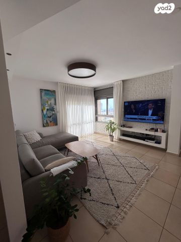 דירה, הבוסתן, ברנע, אשקלון