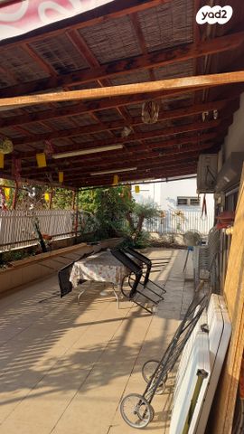 בית פרטי/ קוטג', זלמן שז"ר, יהוד מונוסון