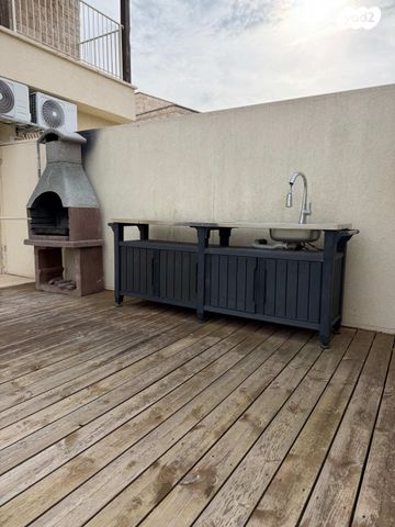 בית פרטי/ קוטג', נווה זיו, נווה זיו