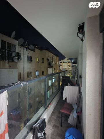 דירה, הרצל 88, בת ים