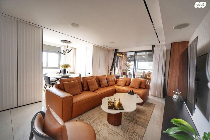 גג/ פנטהאוז, נופים, מודיעין מכבים רעות