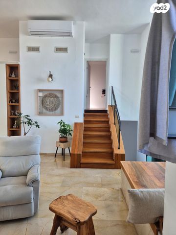 בית פרטי/ קוטג', נווה זיו, נווה זיו