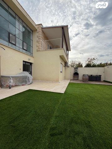 בית פרטי/ קוטג', נווה זיו, נווה זיו