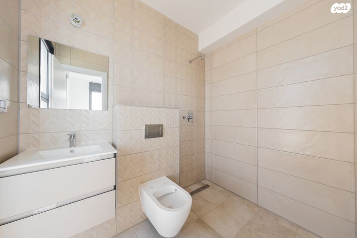 דירה, הוד השרון