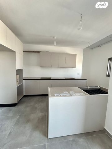 דירה, המכבים, פרדס כץ, בני ברק