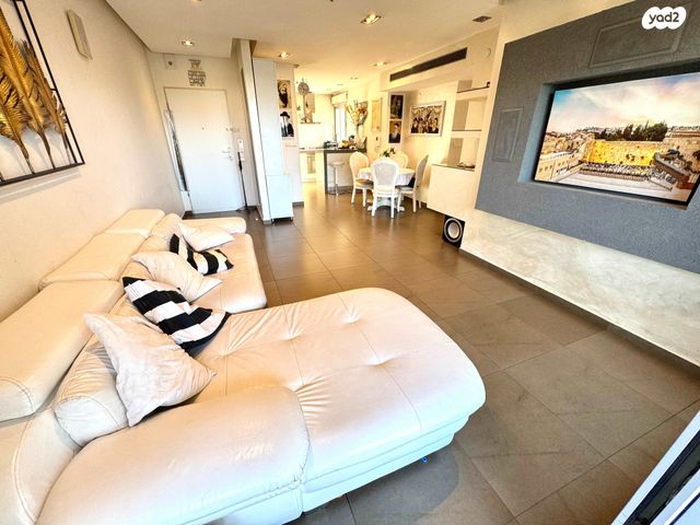 דירה, הצלע 7, נחלת גנים, רמת גן