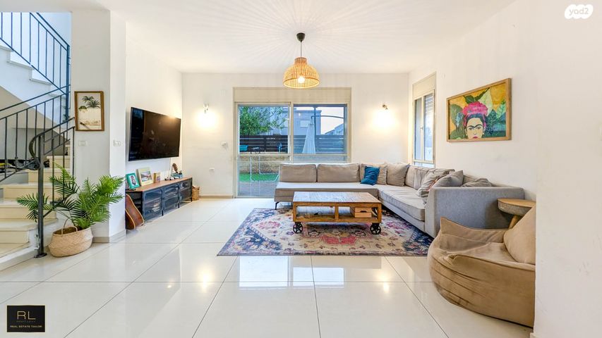 דו משפחתי, נחלים, עתלית