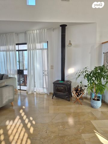 בית פרטי/ קוטג', נווה זיו, נווה זיו