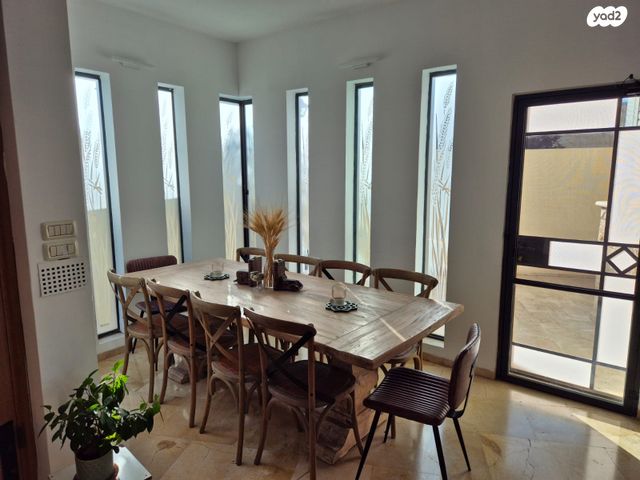 בית פרטי/ קוטג', נווה זיו, נווה זיו