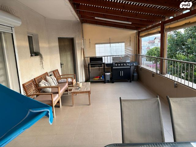 גג/ פנטהאוז, קרית אתא