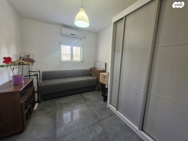 דירה, הראב"ע, נווה רם, שיכון מזרחי, רמת גן