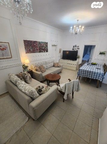 דו משפחתי, החשמונאים 48, גרין ועם, חולון