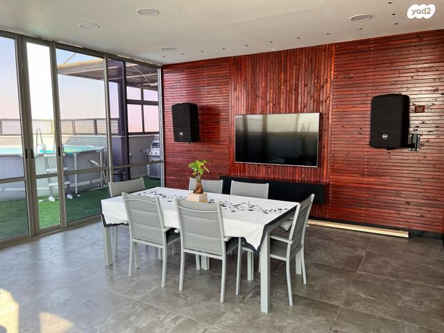 גג/ פנטהאוז, תל דן, ממשית, דימונה