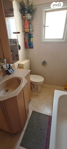 גג/ פנטהאוז, דרך משה דיין, ביצרון ורמת ישראל, תל אביב יפו