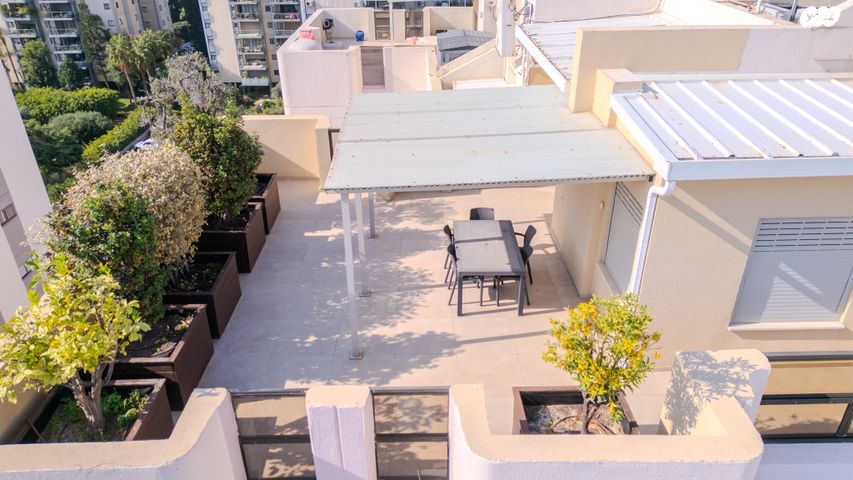 גג/ פנטהאוז, שלמה בן יוסף, רמת אביב ג', תל אביב יפו