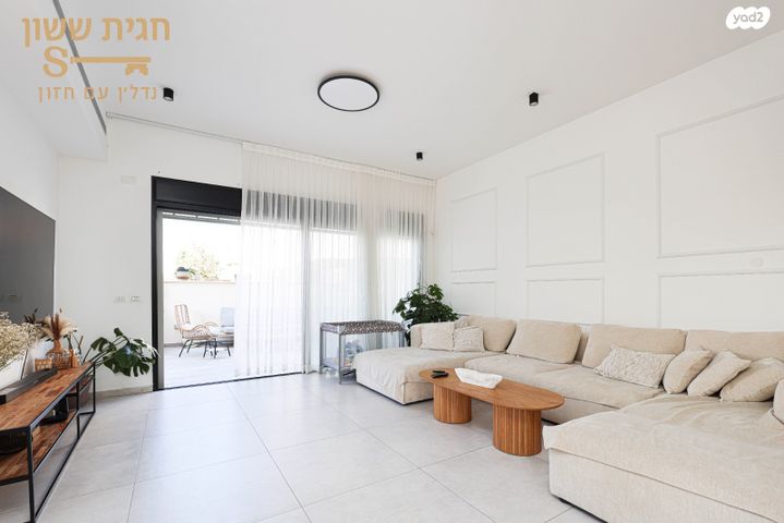 דו משפחתי, פרדסיה, פרדסיה