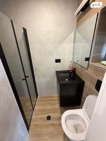 דירה, מבשרת ציון