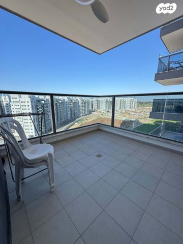 דירה, כרמי הנדיב, אחוזת רוטנר, קרית מלאכי