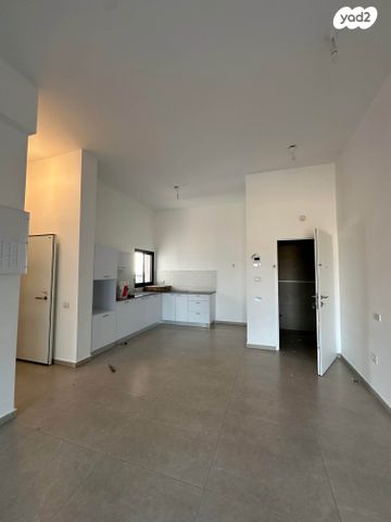 דירה, אפיקי הנחל / אופקים החדשה, אופקים