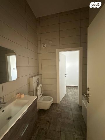 דירה, אפיקי הנחל / אופקים החדשה, אופקים