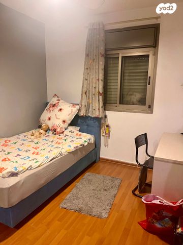 דירה, שאר העיר, הוד השרון