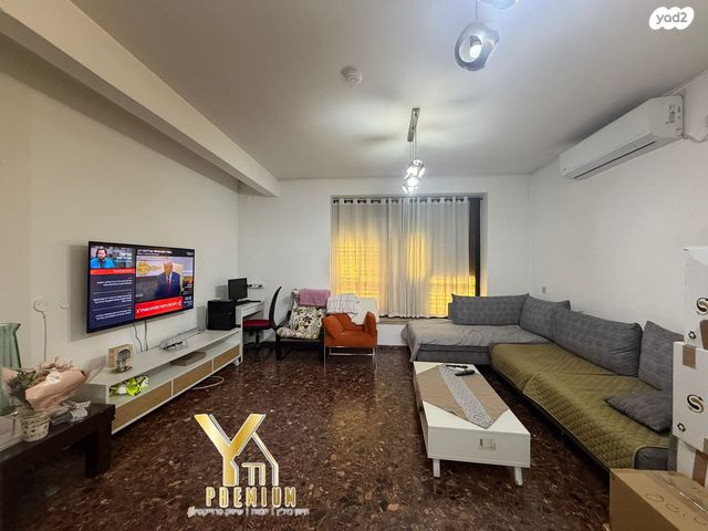 בית פרטי/ קוטג', זינגר, מרכז העיר, סביניה, הוותיקה, קרית ביאליק