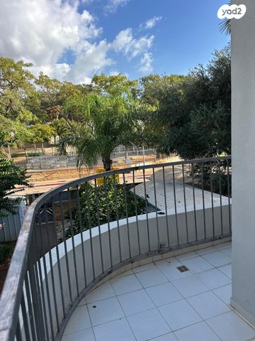 בית פרטי/ קוטג', נווה ניצנים, כפר יונה