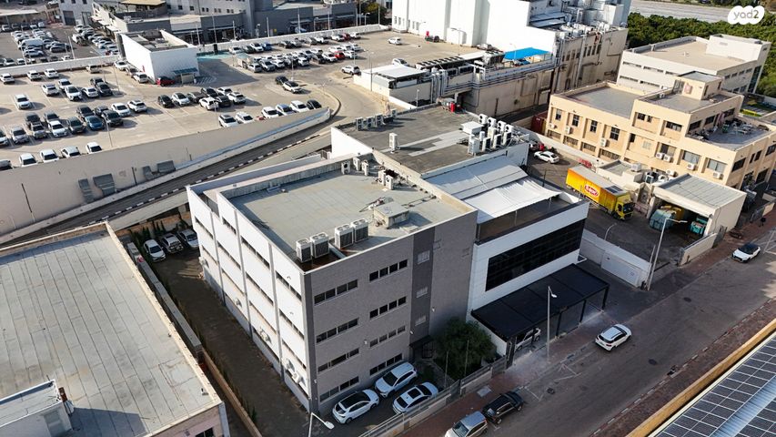 מבני תעשיה, הזרם, פארק תעשיות השרון, קדימה צורן