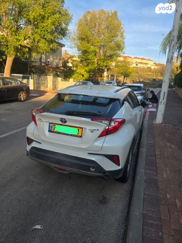 טויוטה C-HR