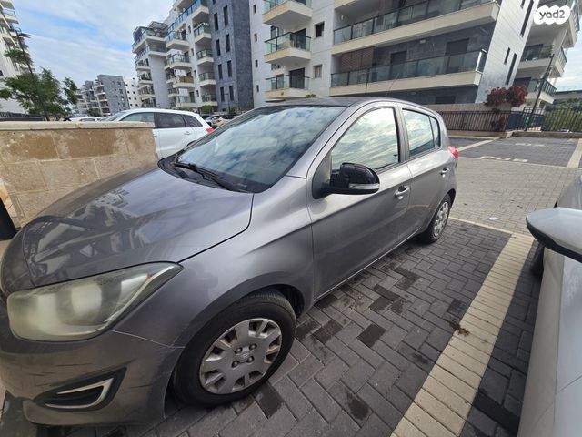 מודעת רכב יונדאי i20