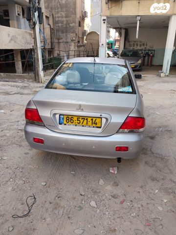 מיצובישי לנסר